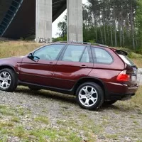 BMW X5 4.4i: Sen manželky vlivného kmotra