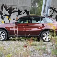 BMW X5 4.4i: Sen manželky vlivného kmotra