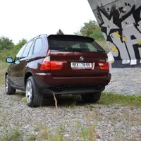 BMW X5 4.4i: Sen manželky vlivného kmotra