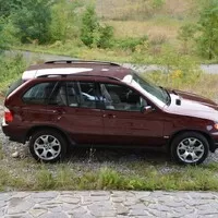 BMW X5 4.4i: Sen manželky vlivného kmotra