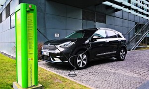Autíčkář futurista, Recenze & testy: Kia Niro PHEV: Za lepší zítřky