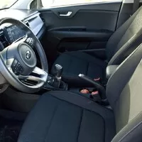 Kia Rio 1.4 CVVT: Slibný start řidičské kariéry