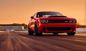 Novinky: Jak rychle umí jet Dodge Challenger Demon s vypnutým omezovačem?