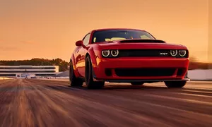 Novinky: Jak rychle umí jet Dodge Challenger Demon s vypnutým omezovačem?