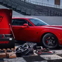 Jak rychle umí jet Dodge Challenger Demon s vypnutým omezovačem?
