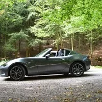 Mazda MX-5 RF 2.0 G-160 versus Toyota GT86: Dvě gejši a umění juda