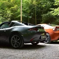 Mazda MX-5 RF 2.0 G-160 versus Toyota GT86: Dvě gejši a umění juda