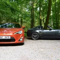 Mazda MX-5 RF 2.0 G-160 versus Toyota GT86: Dvě gejši a umění juda