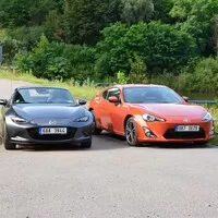 Mazda MX-5 RF 2.0 G-160 versus Toyota GT86: Dvě gejši a umění juda