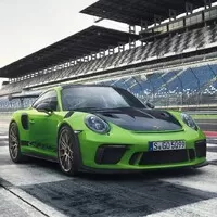 Nová 911 GT3 RS je možná poslední svého druhu s atmosférickým motorem
