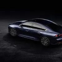Peugeot 508 je po mnoha a mnoha letech zase hezký francouzský sedan
