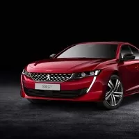 Peugeot 508 je po mnoha a mnoha letech zase hezký francouzský sedan