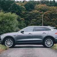 Automobilový všeuměl aneb do sněhu i na okruh stylově | Ptejte se Vojty