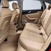 Audi přichází s novou generací A6. Což je vlastně zmenšená limuzína A8