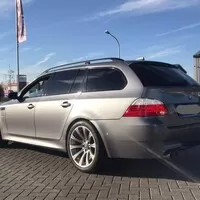 Kupte si praktický závoďák od BMW!