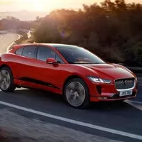 Jaguar odhalil svůj první elektromobil. Seznamte se s SUV I-Pace