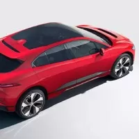 Jaguar odhalil svůj první elektromobil. Seznamte se s SUV I-Pace