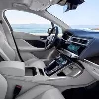 Jaguar odhalil svůj první elektromobil. Seznamte se s SUV I-Pace