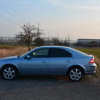 Ford Mondeo 2.0 TDCi Ghia: Dostavník obchodního cestujícího