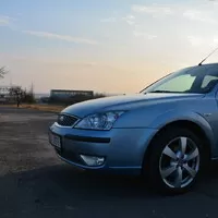 Ford Mondeo 2.0 TDCi Ghia: Dostavník obchodního cestujícího