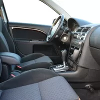 Ford Mondeo 2.0 TDCi Ghia: Dostavník obchodního cestujícího