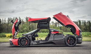 Novinky: Pagani opět nabídne manuální převodovku spojenou s dvanáctiválcem