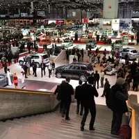 Zajímají vás ještě vůbec autosalony? | Autíčkář se ptá
