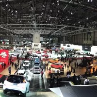 Zajímají vás ještě vůbec autosalony? | Autíčkář se ptá