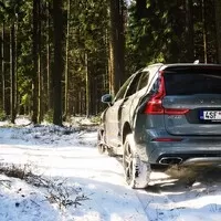 Volvo XC60 T8: To nejlepší z budoucnosti i současnosti