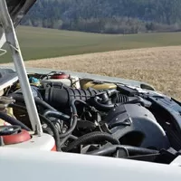 Peugeot 205 GTI 1.9: Sršeň v plechovce a dobytí Bastily
