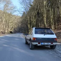 Peugeot 205 GTI 1.9: Sršeň v plechovce a dobytí Bastily