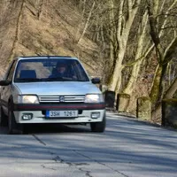 Peugeot 205 GTI 1.9: Sršeň v plechovce a dobytí Bastily