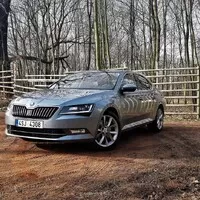 Škoda Superb 2.0 TSI 280: Tři různé role a jeden výsledek