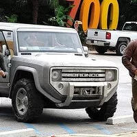 Ford chystá pecky pro nadšence. Přijde nová GT500, drsné Bronco i malý offroad.