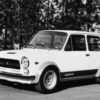 Nebyl to Golf GTI aneb kde se vzal hot hatch?