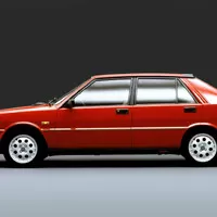 Historie ostrých hatchbacků: Od svižných krabiček po zabijáky supersportů - Díl 1.