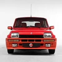 Historie ostrých hatchbacků: Od svižných krabiček po zabijáky supersportů - Díl 1.