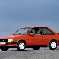 Historie ostrých hatchbacků: Od svižných krabiček po zabijáky supersportů - Díl 1.