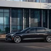Cadillac představuje CT6 V-Sport se zbrusu novým osmiválcem