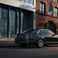 Cadillac představuje CT6 V-Sport se zbrusu novým osmiválcem