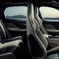 Jaguar F-Pace SVR – kočka konečně vystrkuje největší možné drápy