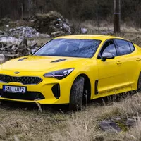 KIA Stinger 2.0 T-GDI: Žák se stává učitelem