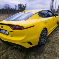 KIA Stinger 2.0 T-GDI: Žák se stává učitelem