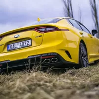 KIA Stinger 2.0 T-GDI: Žák se stává učitelem