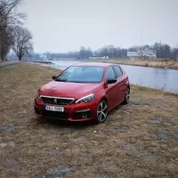 Peugeot 308 GT 1.6 THP 205: Racionální volba