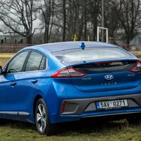 Hyundai Ioniq electric: Sousedův elektromobil