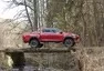 Toyota Hilux 2.4 D-4D: Osmé vtělení Trucka Norrise