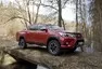 Toyota Hilux 2.4 D-4D: Osmé vtělení Trucka Norrise