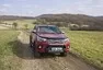 Toyota Hilux 2.4 D-4D: Osmé vtělení Trucka Norrise