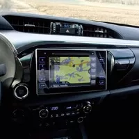 Toyota Hilux 2.4 D-4D: Osmé vtělení Trucka Norrise